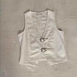 Zara White Sleeveless Top with Buckle Detail